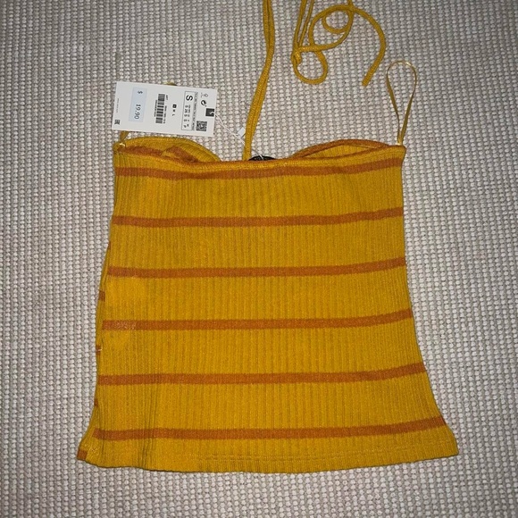 Top - Picture 2 of 2